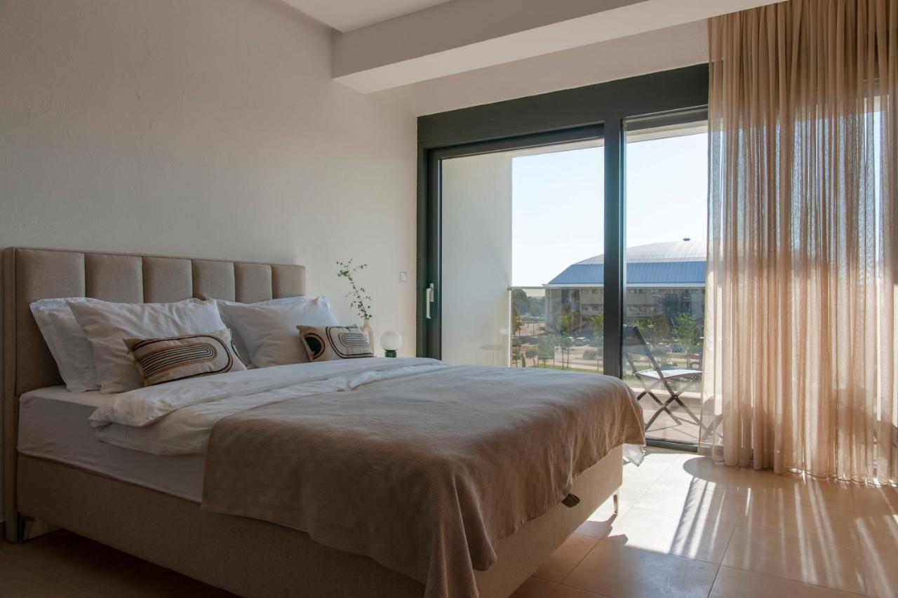 Soho Suites بار المظهر الخارجي الصورة