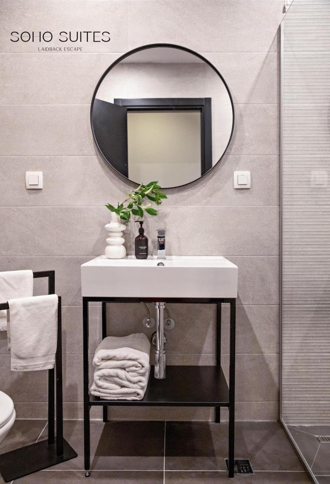 Soho Suites بار المظهر الخارجي الصورة